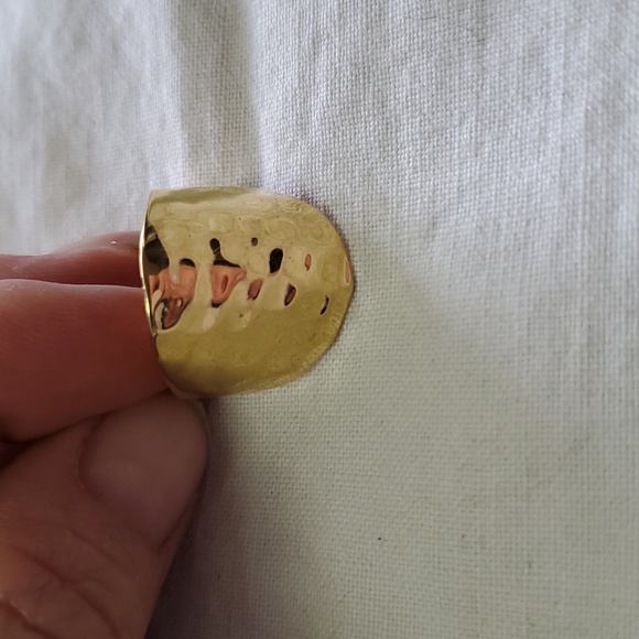 Gold plated hammered ring - Picture 4 of 5